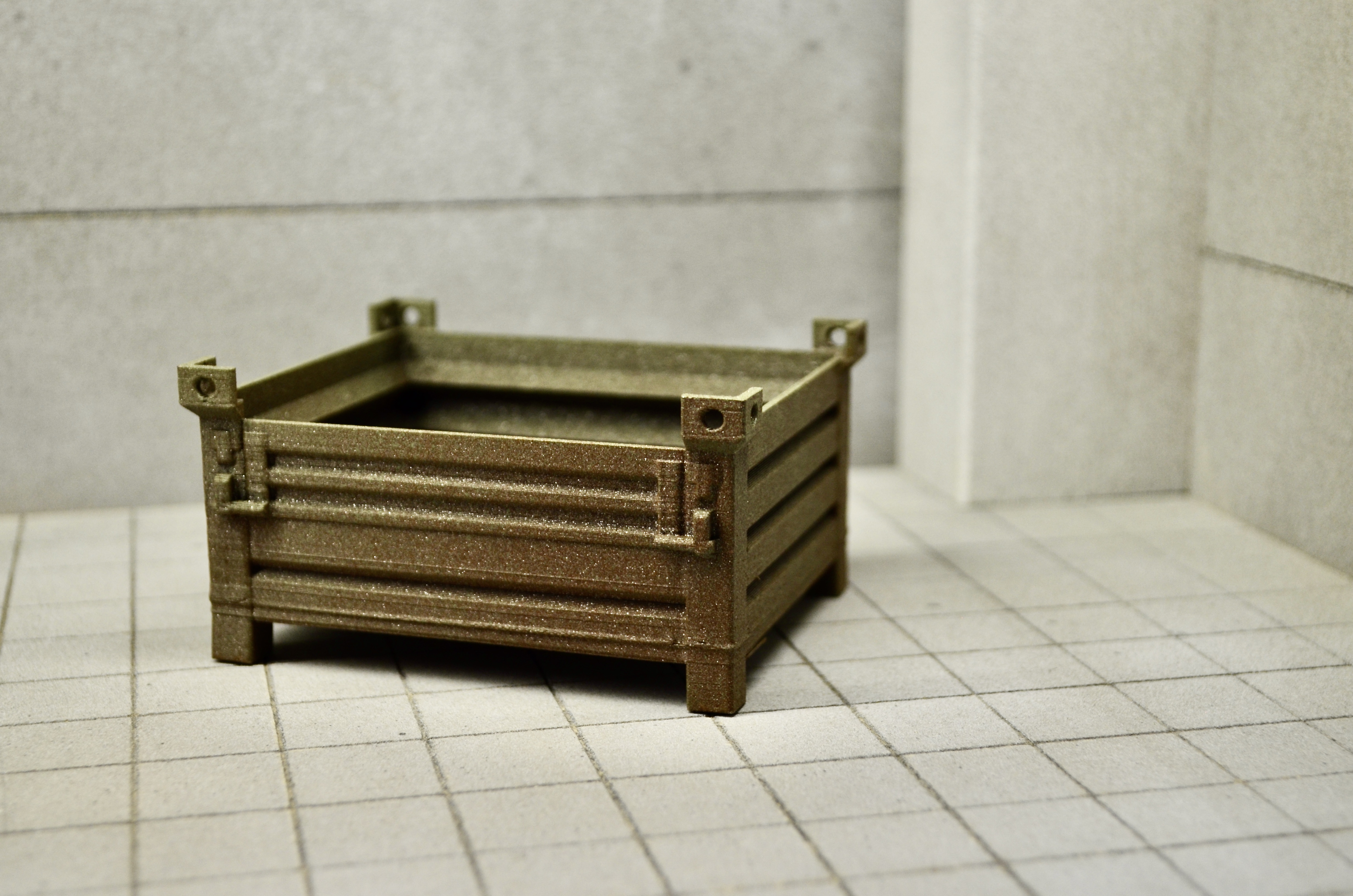 Stapelbox gealtert